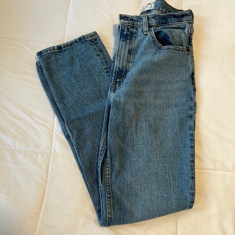 Abercrombie 90s ultra high rise jeans size 27